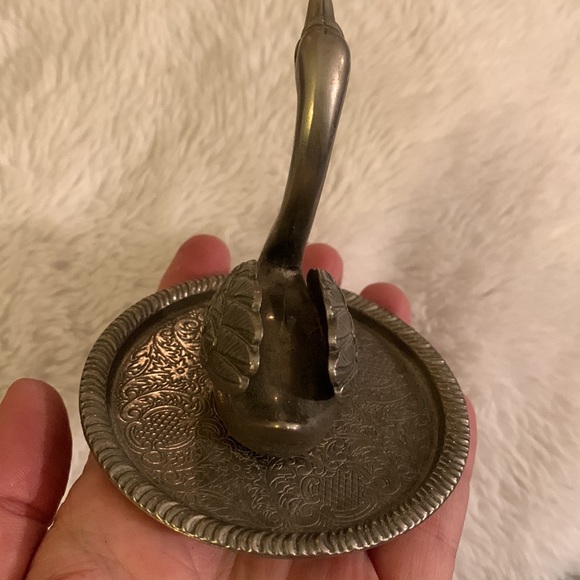 SALE!!! Vintage Swan ring holder.    2 - Picture 9 of 11
